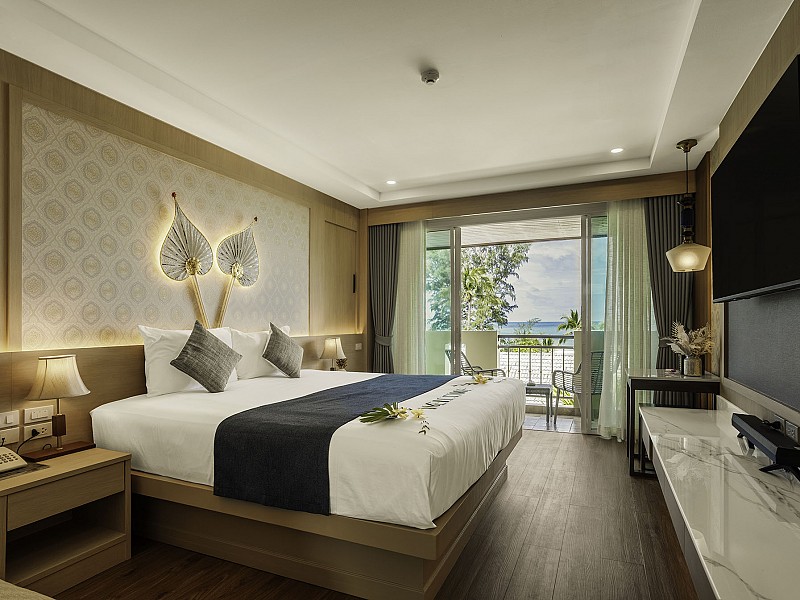 Deluxe Seaview Room